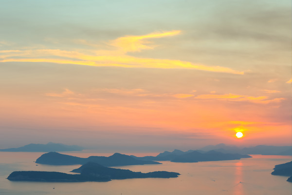 SUNSET & DINNER CRUISE